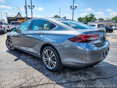 Used 2020 Buick Regal Essence FWD image 6