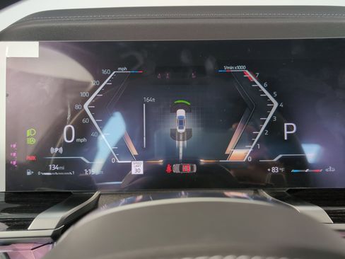 New 2026 BMW 740i image 18