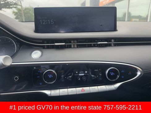 Used 2023 Genesis GV70 2.5T w/ Advanced Package AWD/4WD image 17