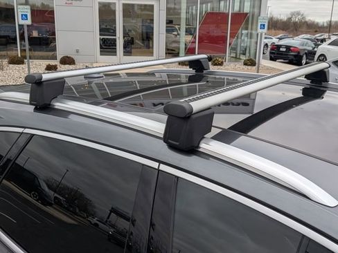 Used 2019 Audi SQ5 Premium Plus w/ Premium Plus Package image 9