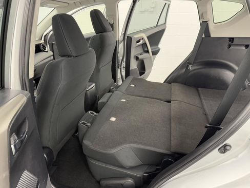 Used 2014 Toyota RAV4 XLE image 13