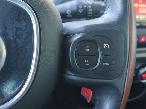 Used 2014 FIAT 500L Trekking w/ Popular Equipment Group image 23