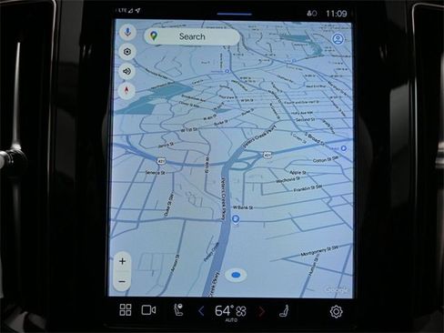 Used 2023 Volvo XC60 B5 Core w/ Climate Package image 14