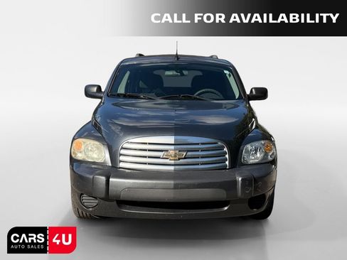 Used 2011 Chevrolet HHR LS FWD image 2