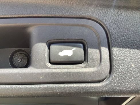 Used 2022 Honda Pilot EX-L image 9