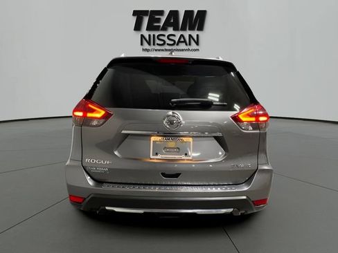 Certified 2018 Nissan Rogue SV w/ Premium Package AWD/4WD image 5