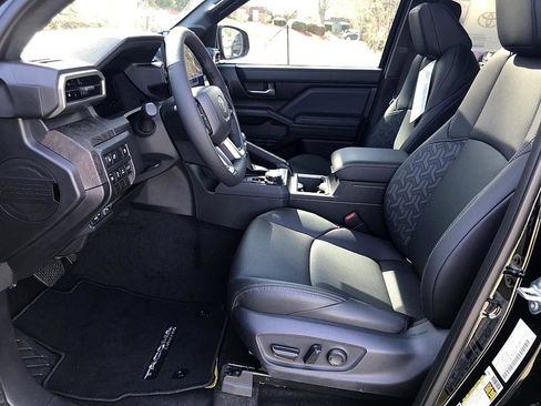 New 2025 Toyota Tacoma Limited image 4