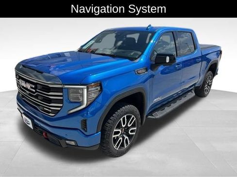 Used 2024 GMC Sierra 1500 AT4 w/ AT4 Premium Package AWD/4WD image 2