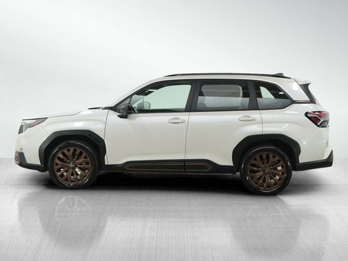 Used 2025 Subaru Forester Sport AWD/4WD image 2