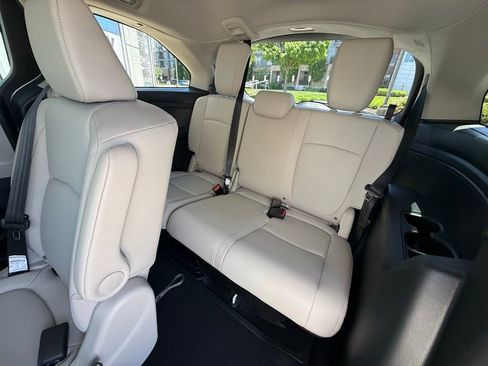 Used 2026 Honda Odyssey EX-L image 10