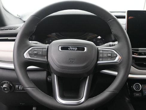 New 2026 Jeep Compass Limited image 20