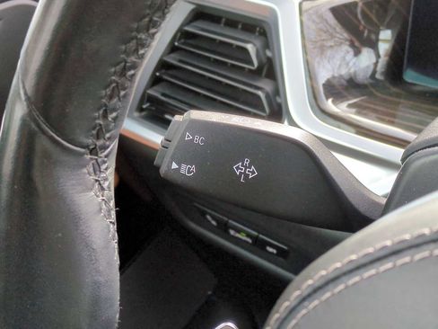 Certified 2024 BMW X5 xDrive40i w/ M Sport Package image 28