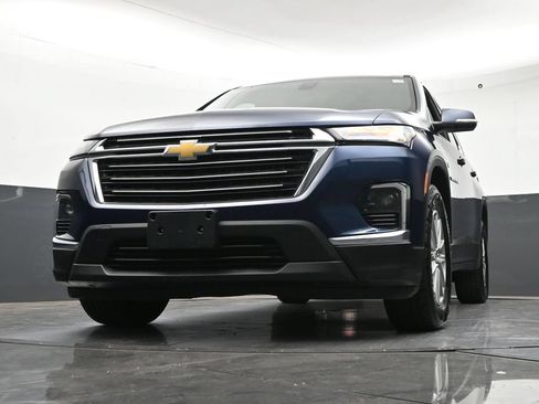 Used 2023 Chevrolet Traverse LT w/ LPO, Floor Liner Package AWD/4WD image 31
