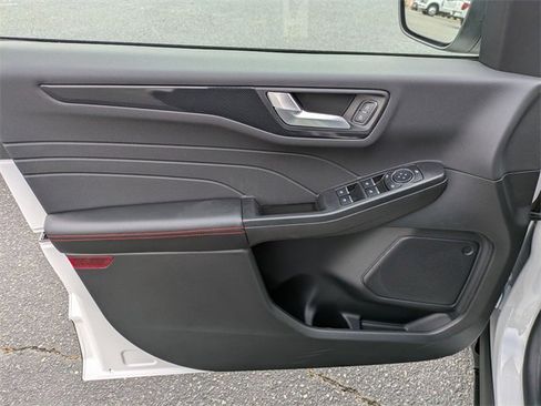 New 2026 Ford Escape ST-Line w/ Tech Pack #1 image 11