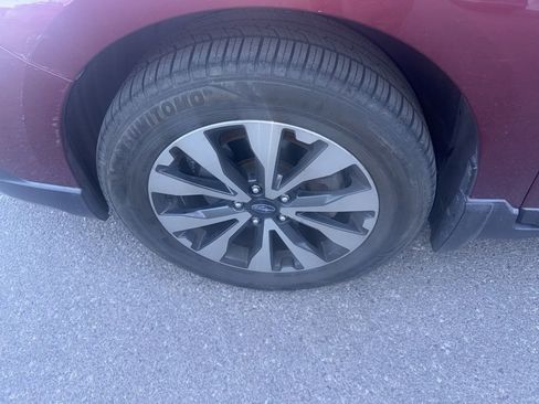 Used 2015 Subaru Outback 3.6R Limited image 8