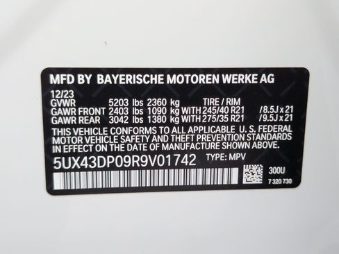 Used 2024 BMW X3 sDrive30i w/ Premium Package image 40