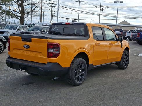 New 2026 Ford Maverick Lariat w/ Black Appearance Package image 7