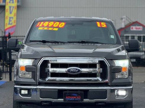 Used 2015 Ford F150 XLT image 2