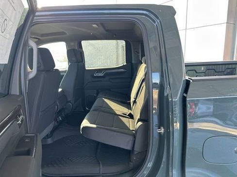 New 2026 Chevrolet Silverado 1500 LT w/ Z71 Off-Road Package image 29