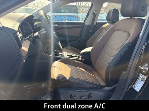 New 2026 Volkswagen Jetta SEL FWD image 10