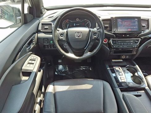 Used 2023 Honda Ridgeline Black Edition image 13