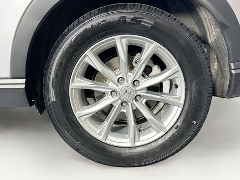 Used 2024 Honda CR-V EX image 11