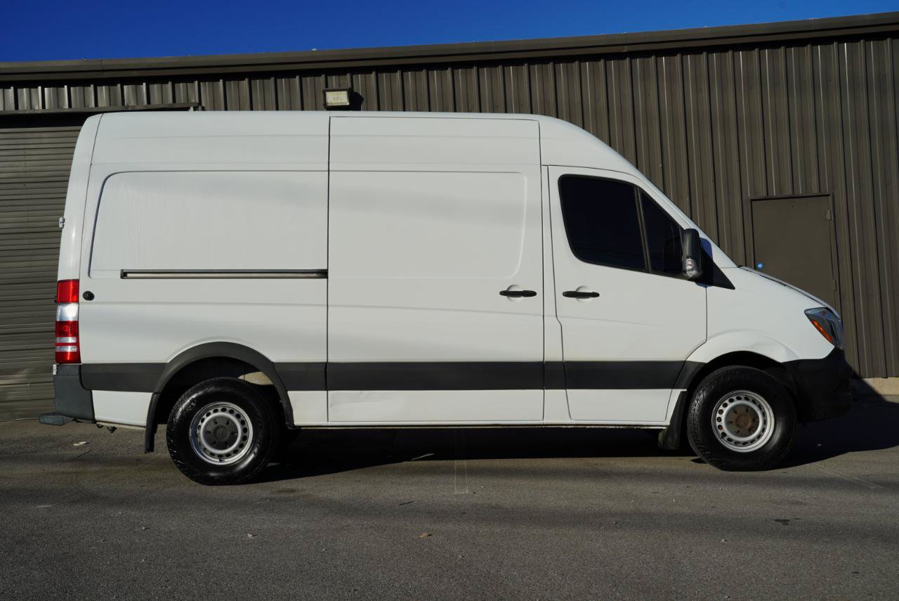 Used 2018 Mercedes-Benz Sprinter 2500 image 6