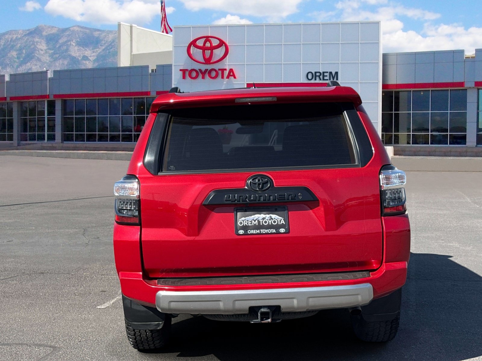 Used 2023 Toyota 4Runner TRD Off-Road Premium w/ Moonroof Package AWD/4WD image 4