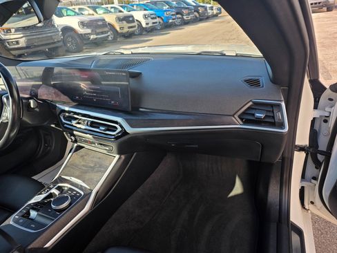 Used 2024 BMW 430i Convertible image 14