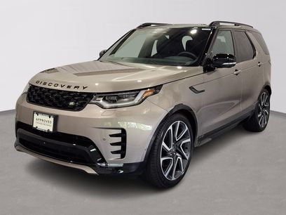Certified 2025 Land Rover Discovery Dynamic SE