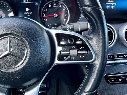 Used 2022 Mercedes-Benz GLC 300 4MATIC image 24
