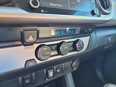 Used 2023 Toyota Tacoma SR5 RWD image 16