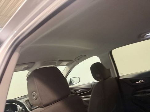 Used 2023 Chevrolet Equinox LT image 50