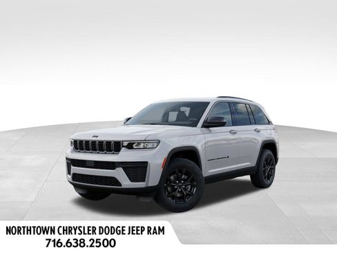 New 2026 Jeep Grand Cherokee Altitude AWD/4WD image 1
