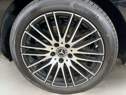 Used 2026 Mercedes-Benz C 300 4MATIC Sedan image 37
