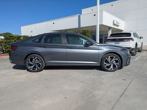 New 2026 Volkswagen Jetta SEL FWD image 3