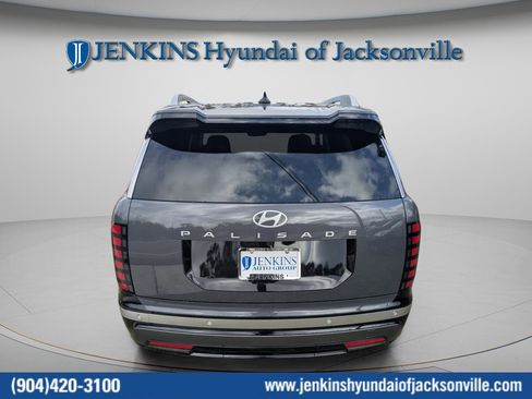 Used 2026 Hyundai Palisade Limited image 8