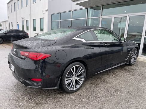 Used 2018 INFINITI Q60 3.0t Luxe w/ Sensory Package 3.0T Luxe AWD/4WD image 4