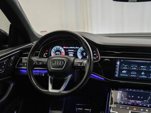 Used 2021 Audi Q8 Premium Plus w/ Premium Plus Package AWD/4WD image 4