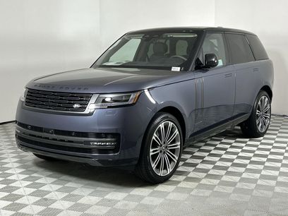 New 2025 Land Rover Range Rover SE