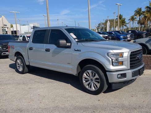 Used 2017 Ford F150 XL w/ Equipment Group 101A Mid image 2