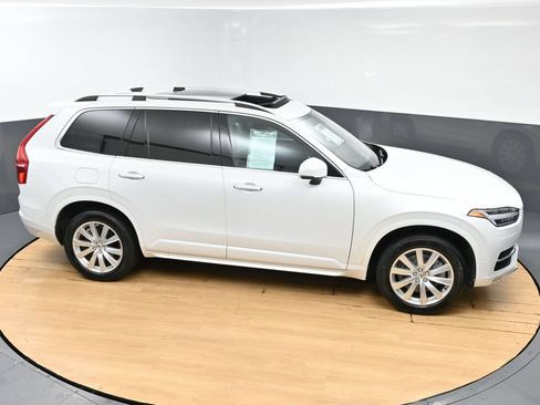 Used 2018 Volvo XC90 T6 Momentum w/ Convenience Package AWD/4WD image 45