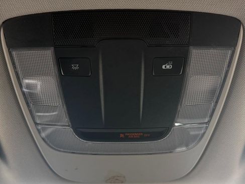 Certified 2025 Kia Sportage LX image 39