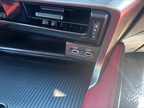 Used 2023 Lexus RX 350 F Sport w/ Accessory Package AWD/4WD image 39