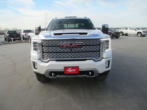 Used 2022 GMC Sierra 2500 Denali w/ Denali Ultimate Package image 11