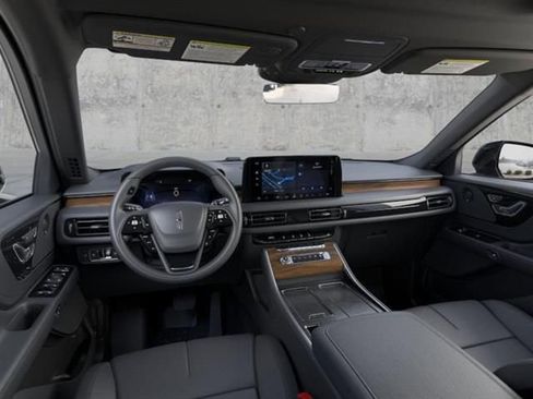 New 2026 Lincoln Aviator Reserve w/ Jet Appearance Package image 9