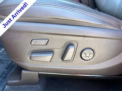 Used 2020 Hyundai Santa Fe Limited FWD image 16