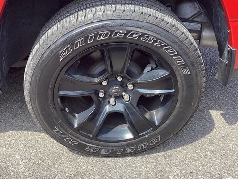 Used 2020 RAM 1500 Big Horn AWD/4WD image 12
