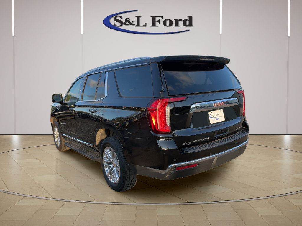 Used 2024 GMC Yukon SLT w/ SLT Luxury Package AWD/4WD image 5