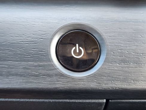 Certified 2024 Nissan Ariya AWD image 18